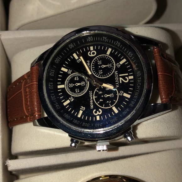 Modiya watch - Picture 3 of 4